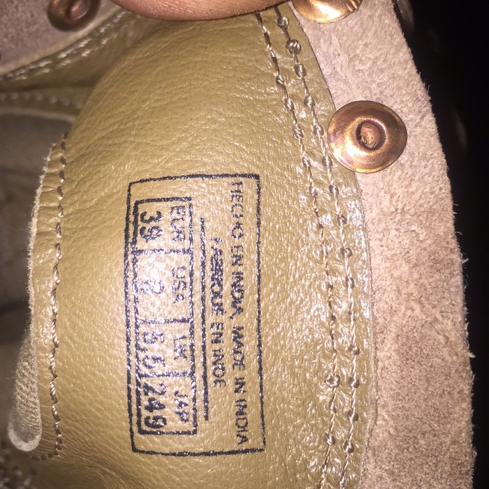 Designer boots - Picture 4 of 5